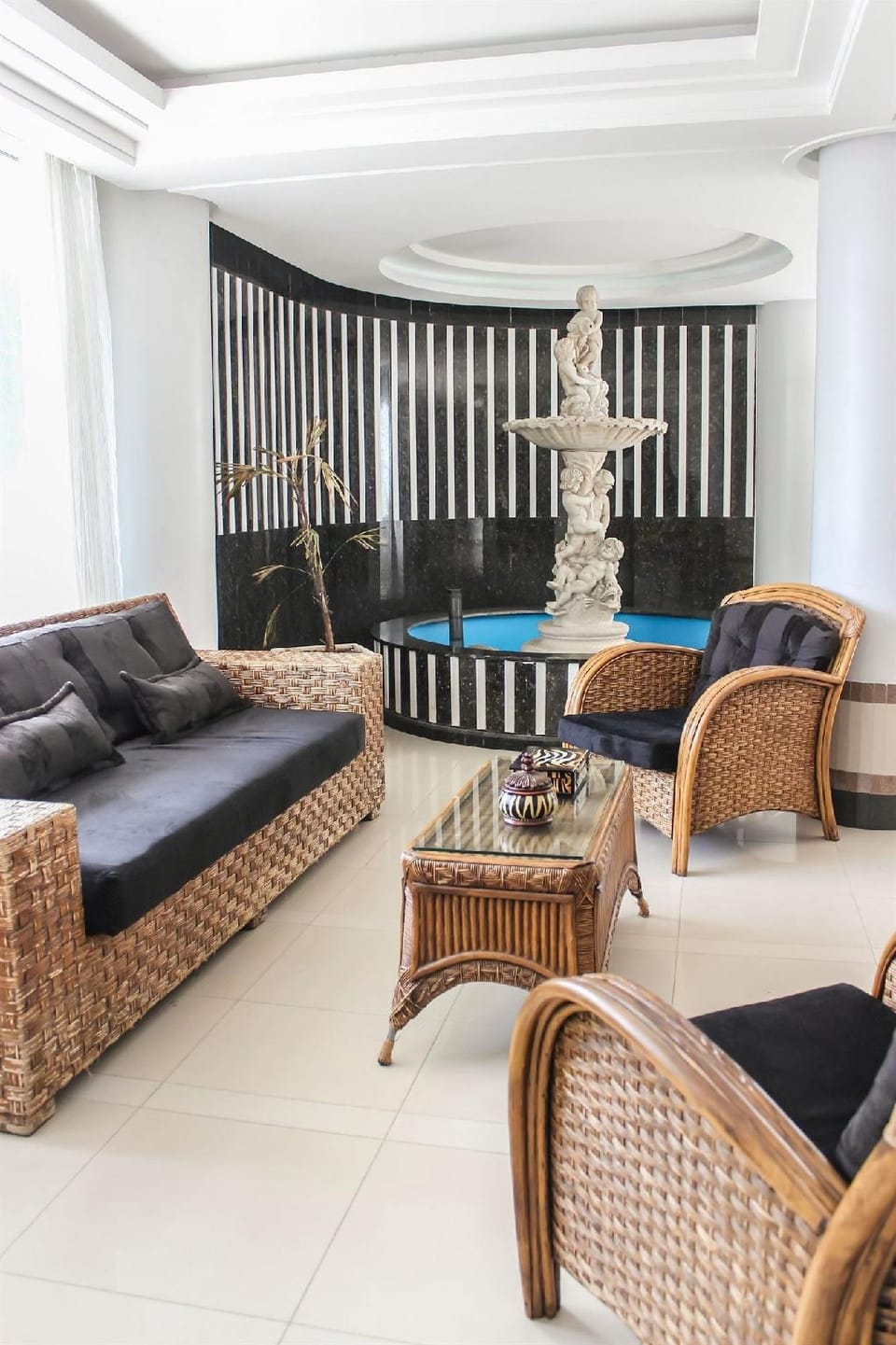 Hamburgo Palace Hotel Hotel in Balneário Camboriú