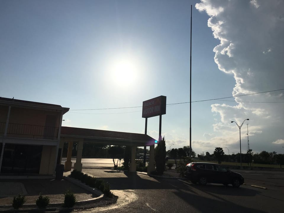 Alice Motor Inn Motel in Rio Grande