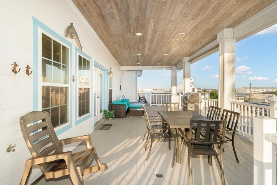 Tropic Island Resort Motel in Port Aransas