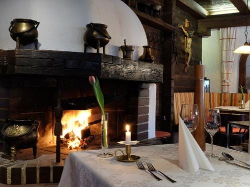Landgasthof Dorfstadl Inn in Salzburgerland