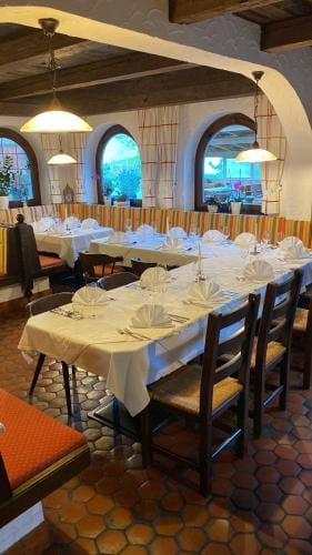 Landgasthof Dorfstadl Inn in Salzburgerland