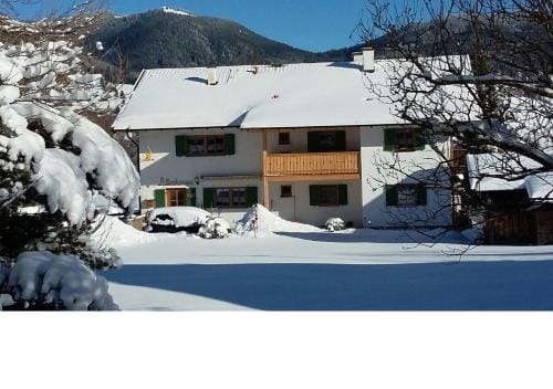 Gastehaus Attenhauser Hotel in Tyrol