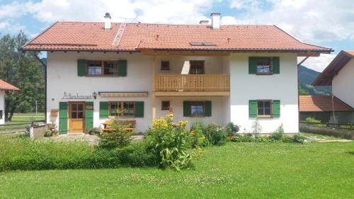 Gastehaus Attenhauser Hotel in Tyrol