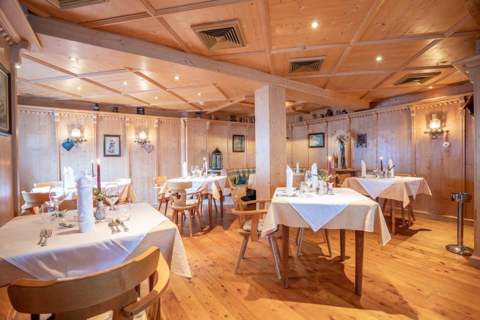 Alpin Panoramahotel Larchenhof Hotel in Carinthia, Austria