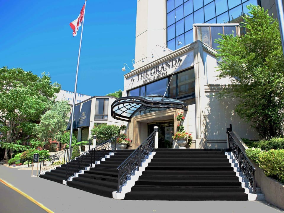 Grand Hotel & Suites Hotel in Toronto