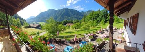 Berggasthof Butzn Wirt Hotel in Ruhpolding