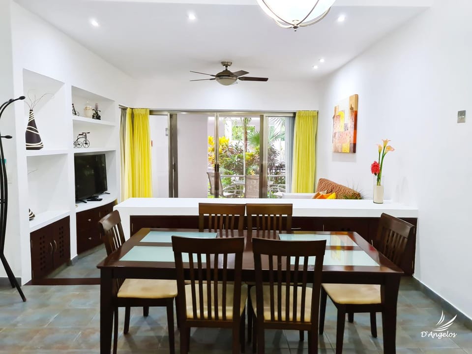 Almarea Vacation Condo Hotel in Playa del Carmen
