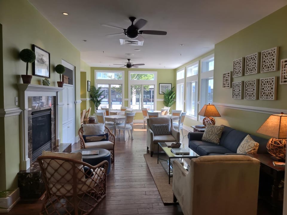 Avenue Inn & Spa Hotel in Rehoboth Beach