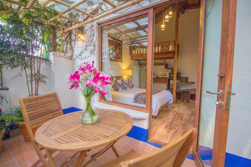 Meson De Leyendas Breakfast & Downtown Hotel in Valle de Bravo