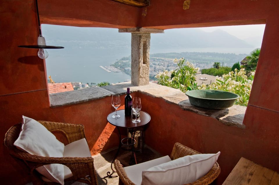 Case di Sotto, House & Breakfast Hotel in Locarno