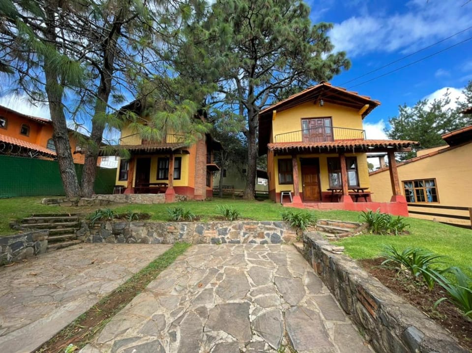 Cabanas Lupita Lodge in Mazamitla