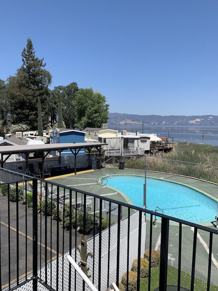 Regency Inn Lakeport Motel in Lakeport