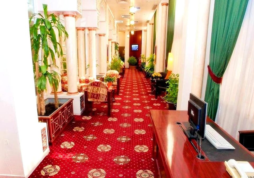 Safeer Hotel Suites Hotel in Muscat