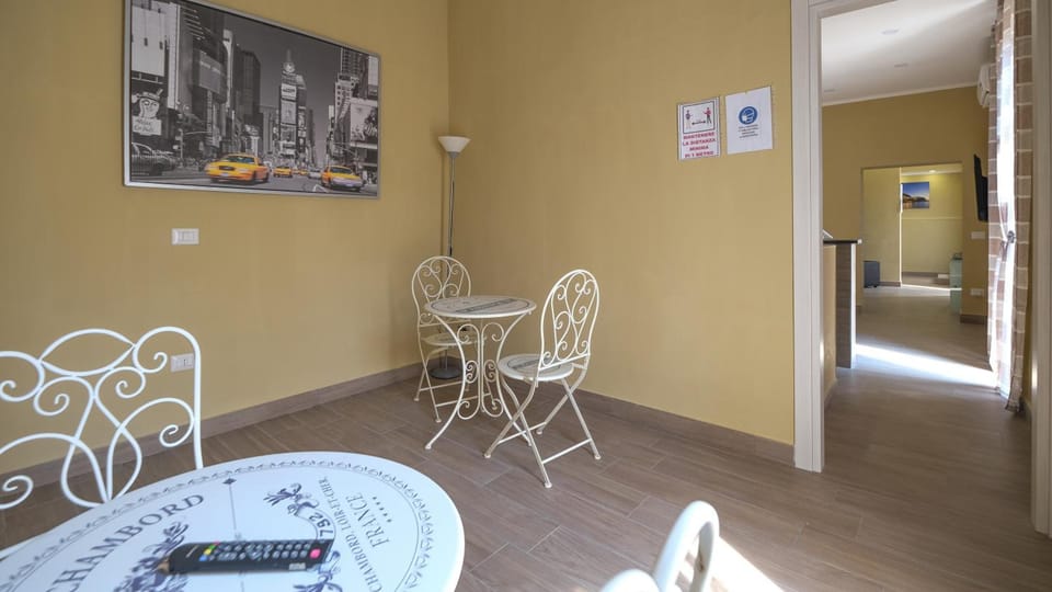 Royal Dante Hotel in Naples