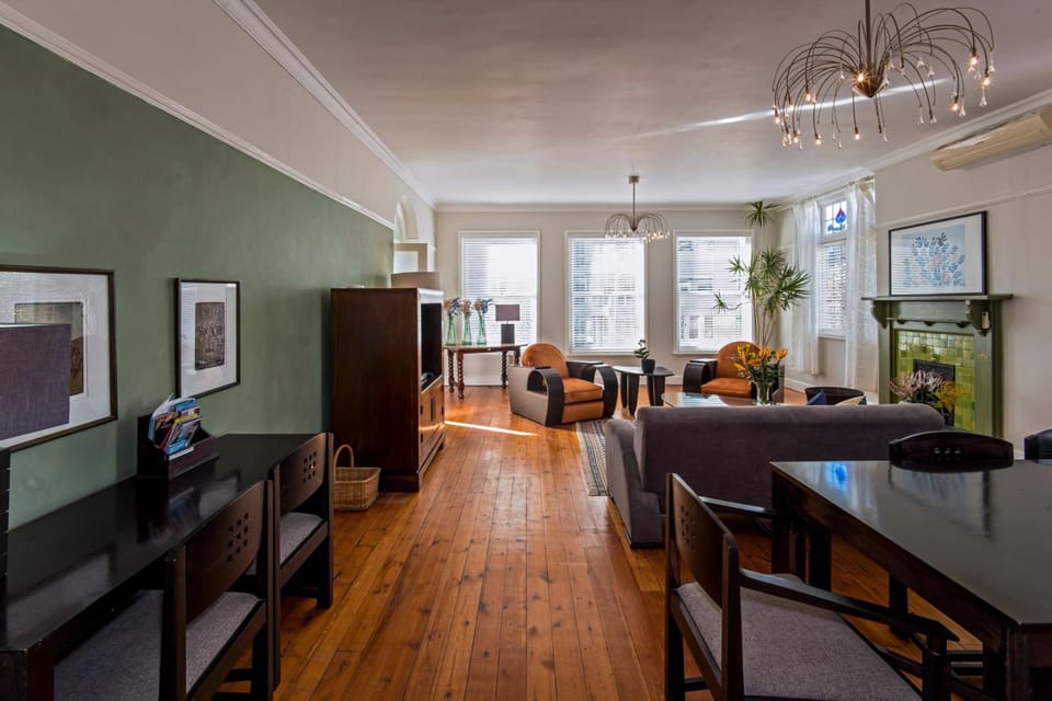 Barry Hall Apartments Hotel in Sea Point