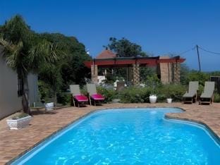 MIlkwood Lodge Apartment hotel in Hermanus