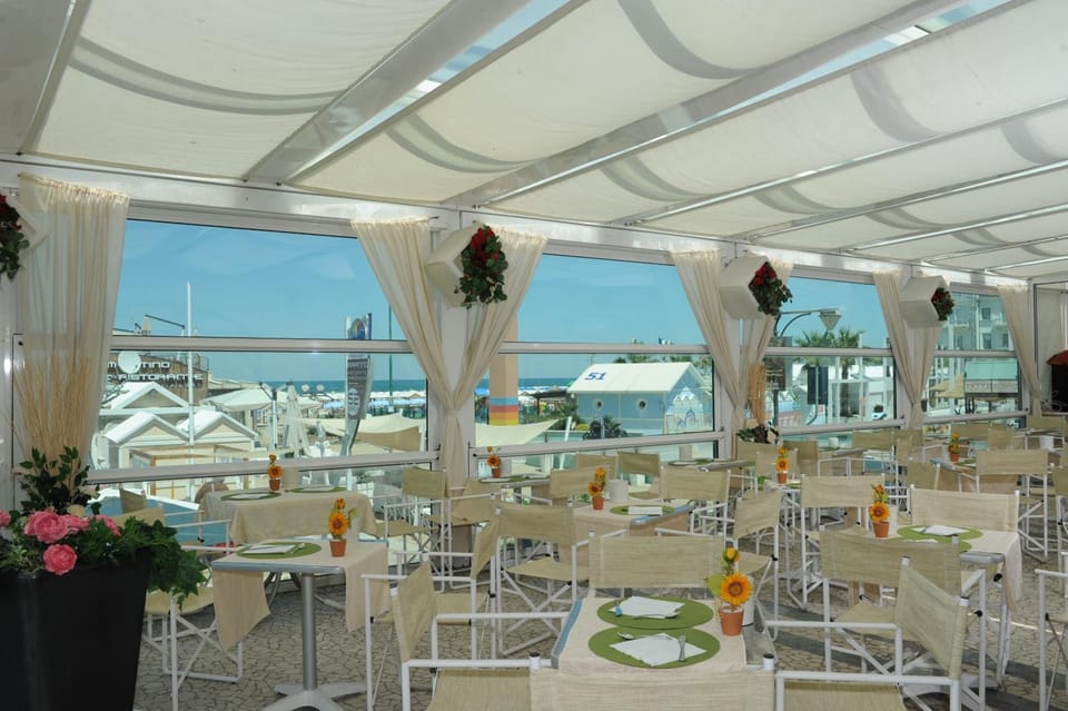 Hotel Vienna Hotel in Cattolica