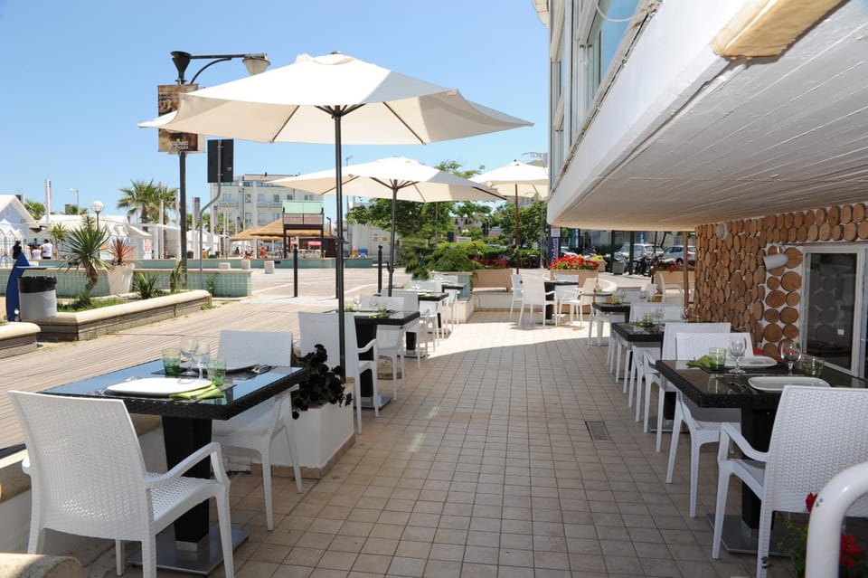 Hotel Vienna Hotel in Cattolica