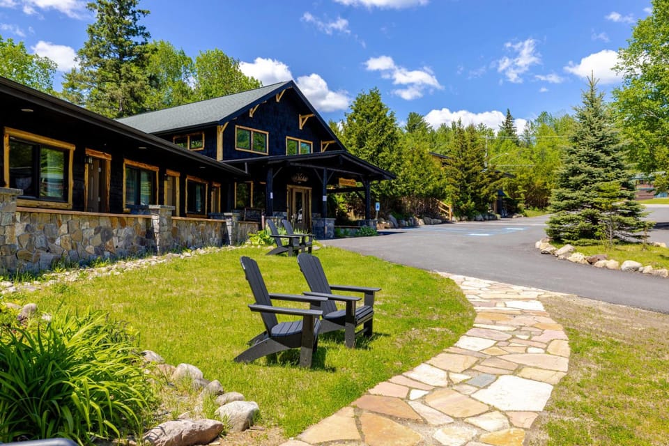 Adirondack Spruce Lodge Lodge in Wilmington