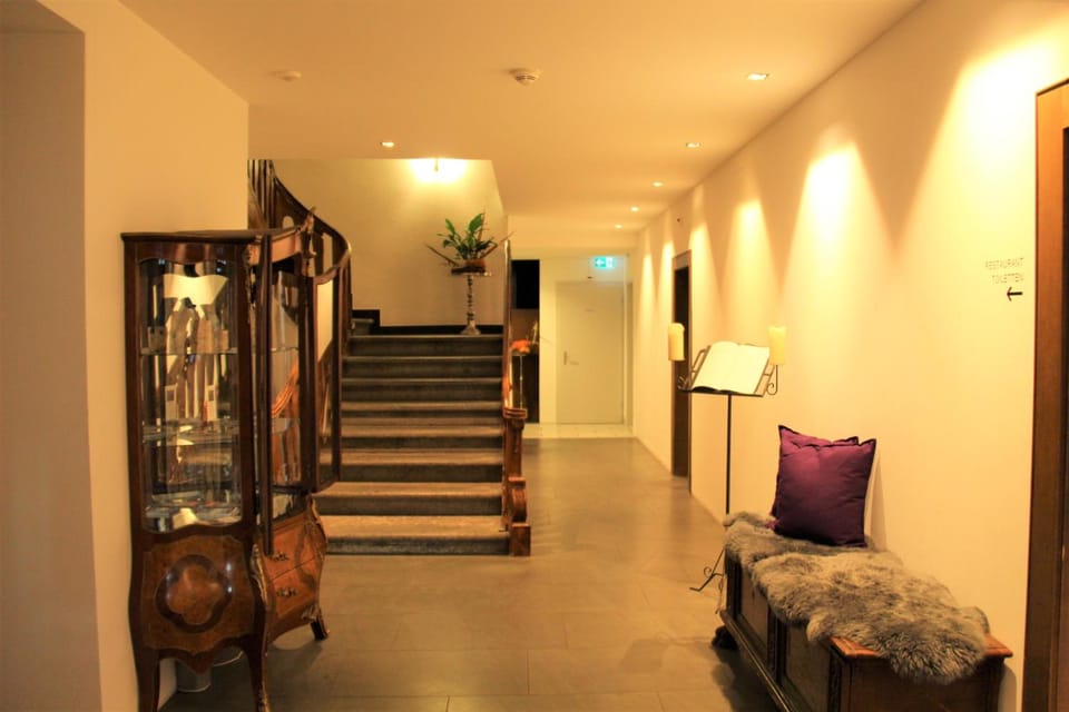 Zum Schwarzen Lowen Hotel in Switzerland