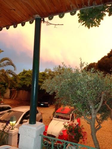 L'ilot Fleuri Hotel in Le Lavandou
