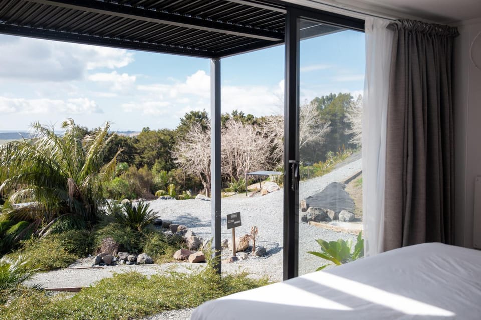Aotearoa Surf Eco Pods Hotel in Te Arai