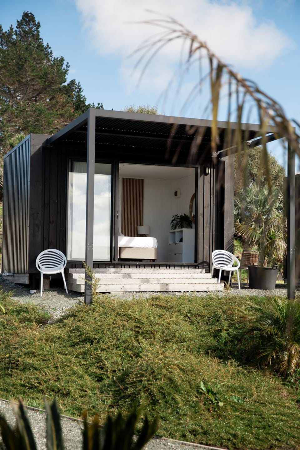 Aotearoa Surf Eco Pods Hotel in Te Arai