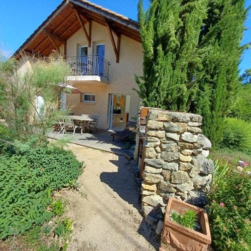 Puravida Apparts Lodge in Auvergne-Rhône-Alpes