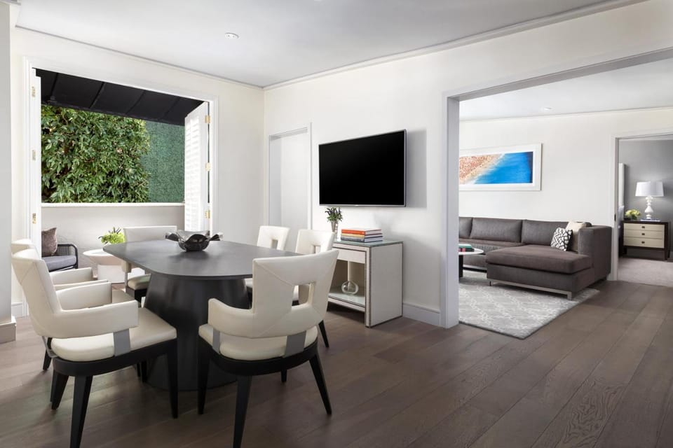 Mosaic Hotel Hotel in Beverly Hills