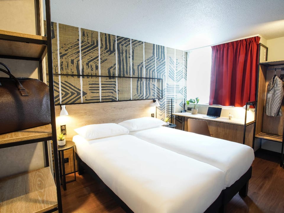 Guestroom