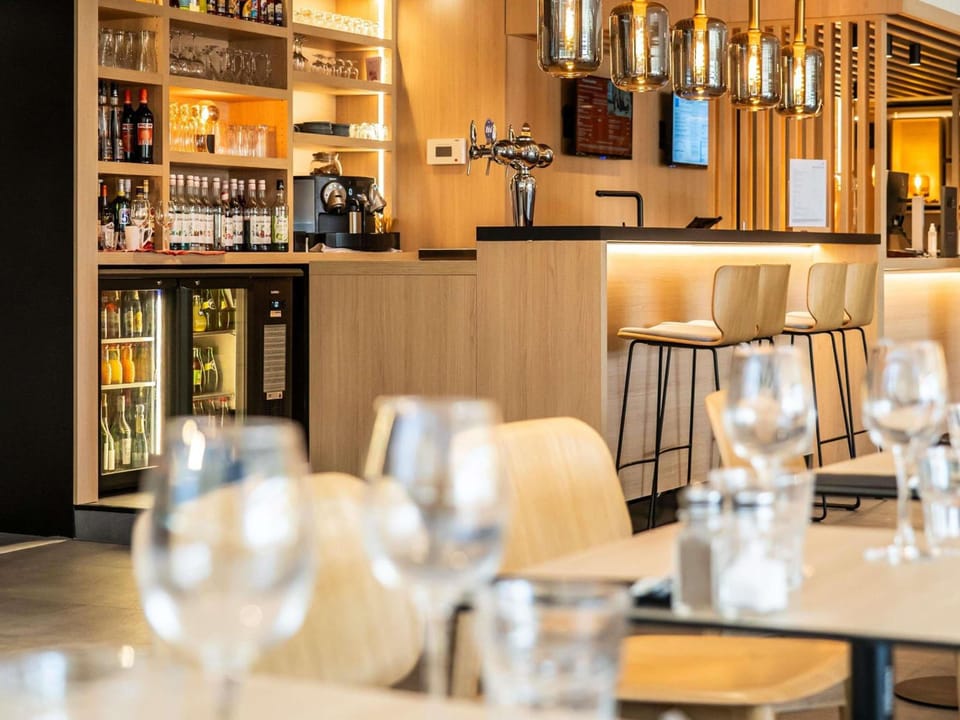 Bar/lounge
