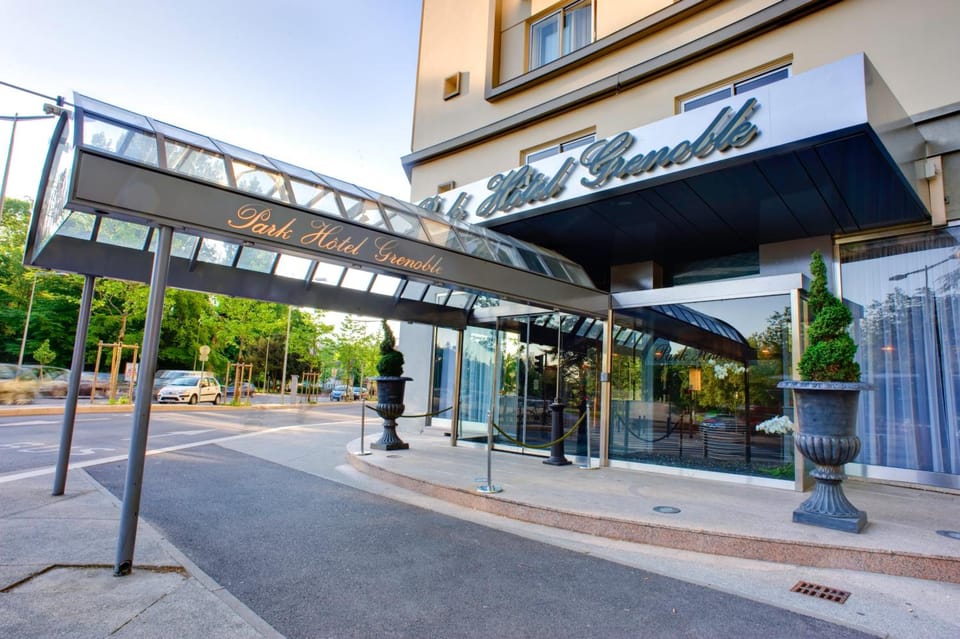 Park Hotel Grenoble - Handwritten Collection Hotel in Grenoble