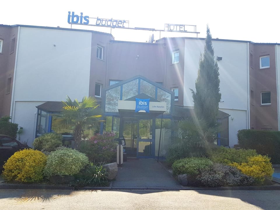 Ibis budget Lille Ronchin - Stade Pierre Mauroy Hotel in Lille