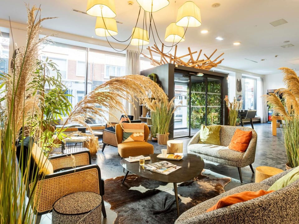 Bar/lounge