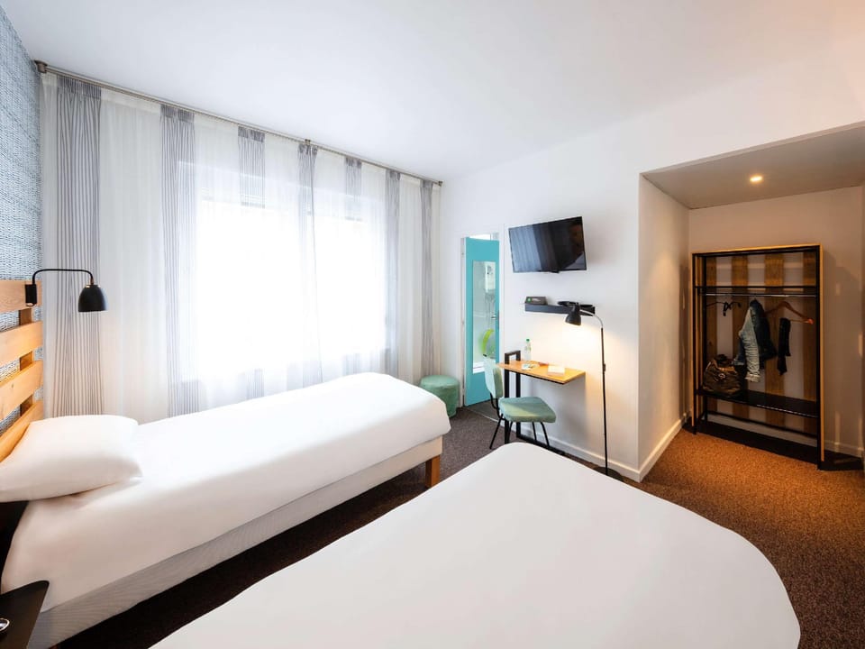 Guestroom