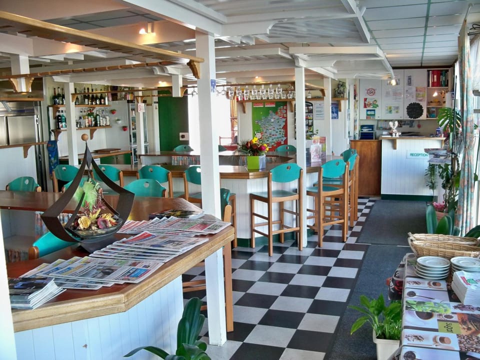 Bar/lounge