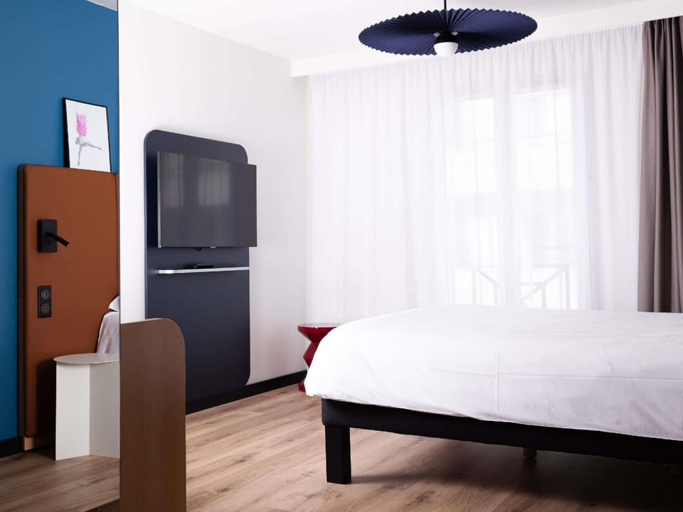 Guestroom