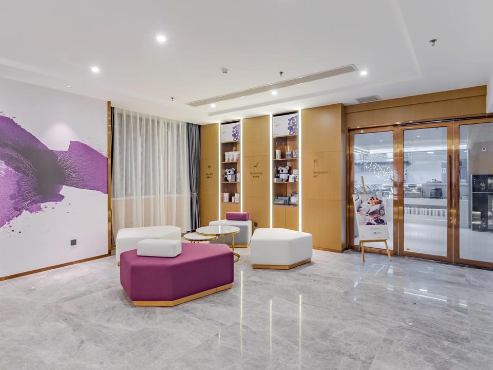 Lavande Hotel Lujiang Zhouyu Avenue Hotel in Jiangsu