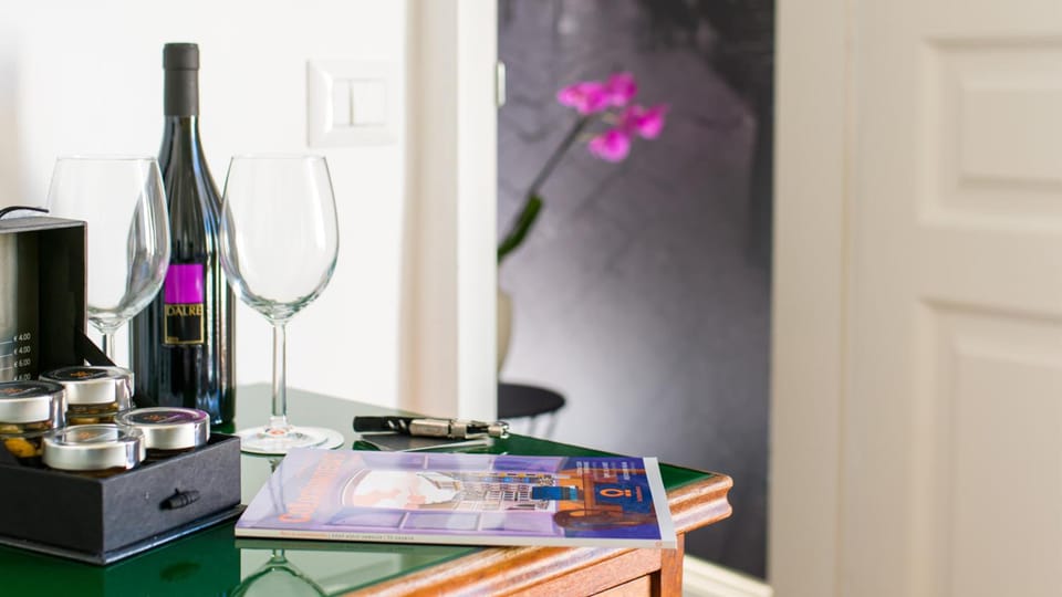 Santa Chiara Boutique Hotel Hotel in Naples