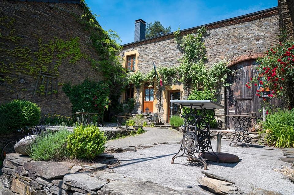 Appart Hotel Au Pied de Vigne Hotel in Wallonia, Belgium