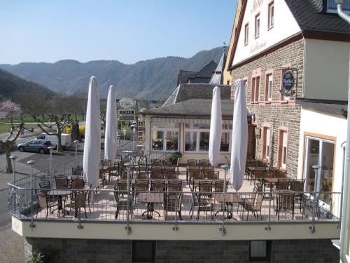 Hotel Moselterrasse Hotel in Ediger-Eller