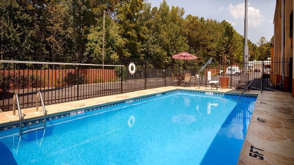 Best Western Allatoona Inn & Suites Hotel in Cartersville