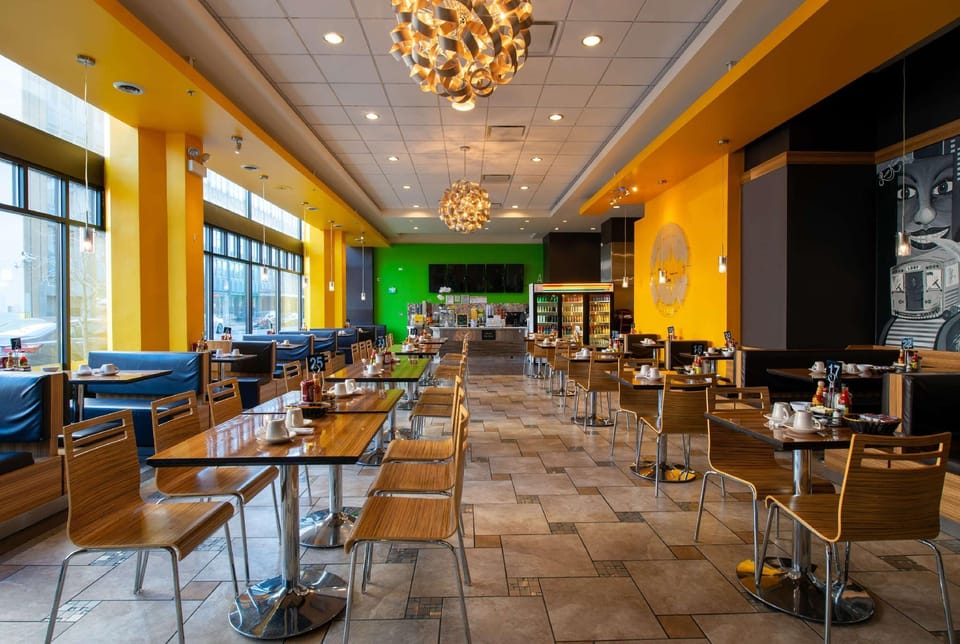 Travelodge by Wyndham Downtown Chicago Hotel in South Loop