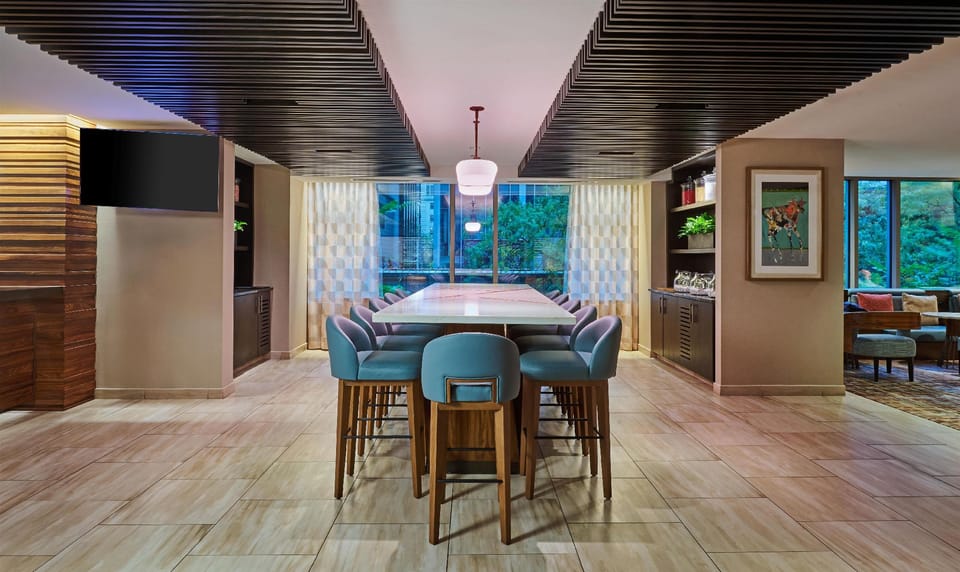 Hyatt Centric Chicago Magnificent Mile Hotel in Streeterville