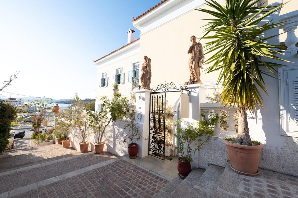 Dionysos Hotel Hotel in Poros