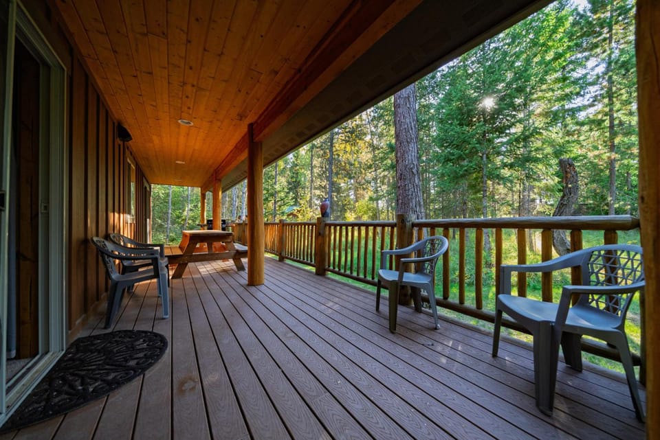 North Forty Resort Inn in Glacier National Park