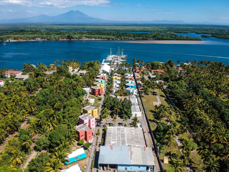 Hotel Bahia del Sol Hotel in El Salvador
