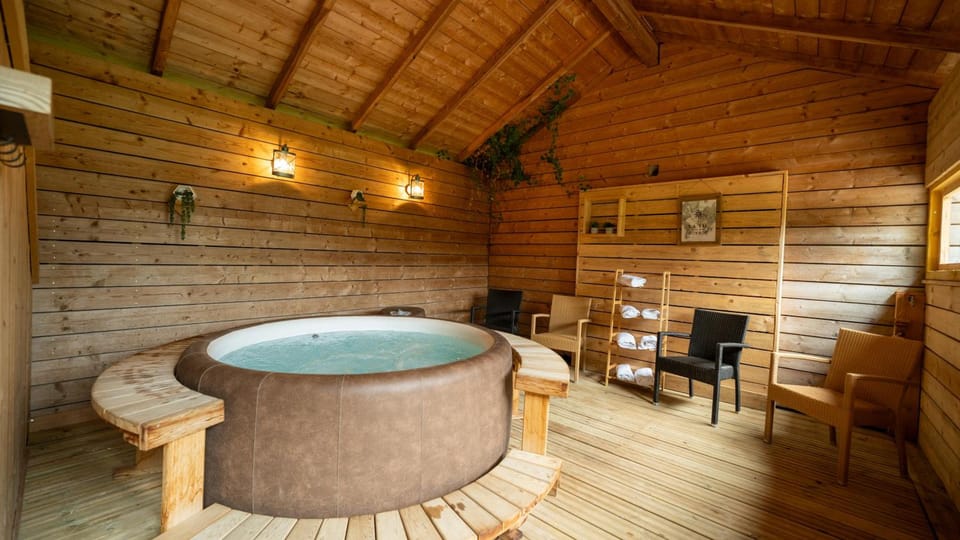 Le Village de la Champagne - Slowmoov Hotel in Bourgogne-Franche-Comté