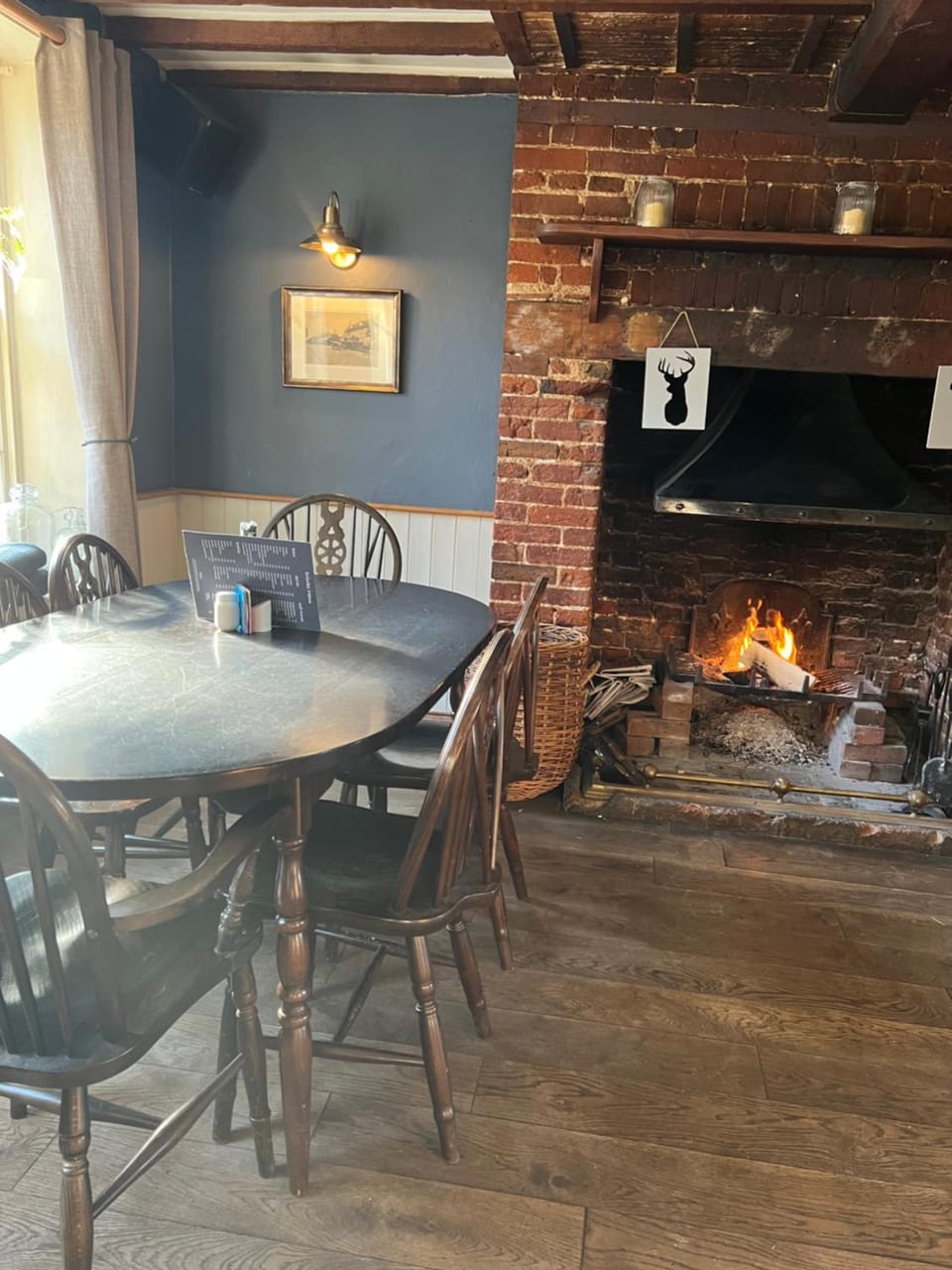 OYO The Bell Hotel Inn in East Hertfordshire District