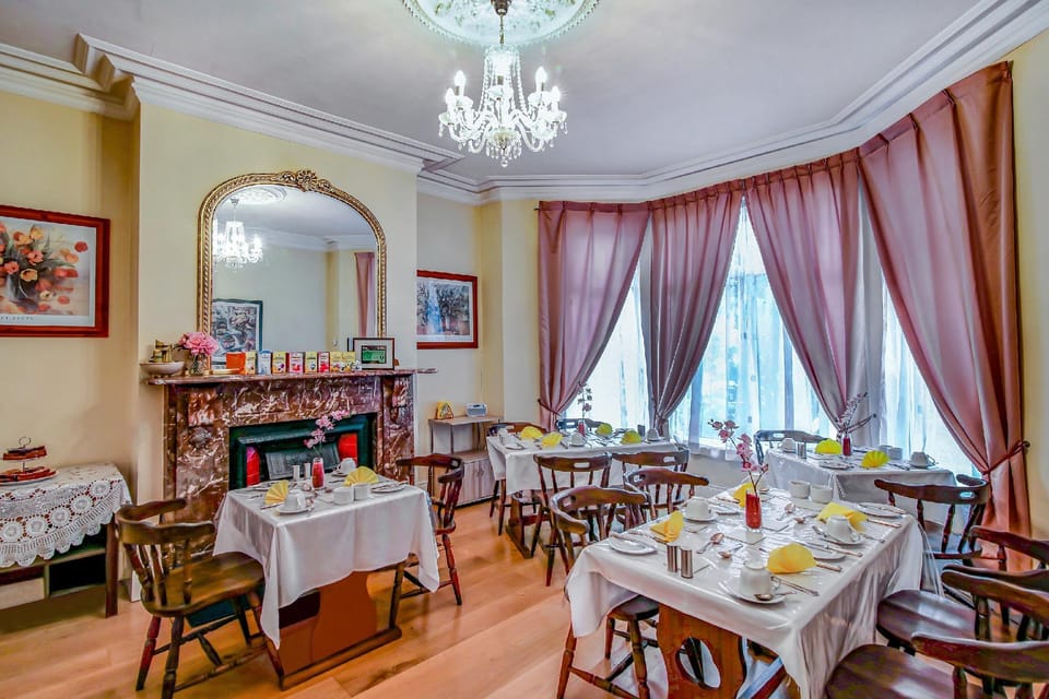 Restaurant (Private room)